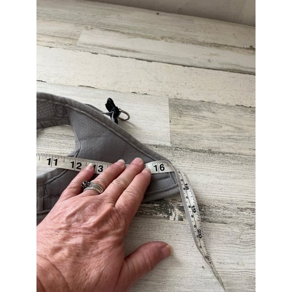 Gray adjustable dog harness size medium - Picture 5 of 8